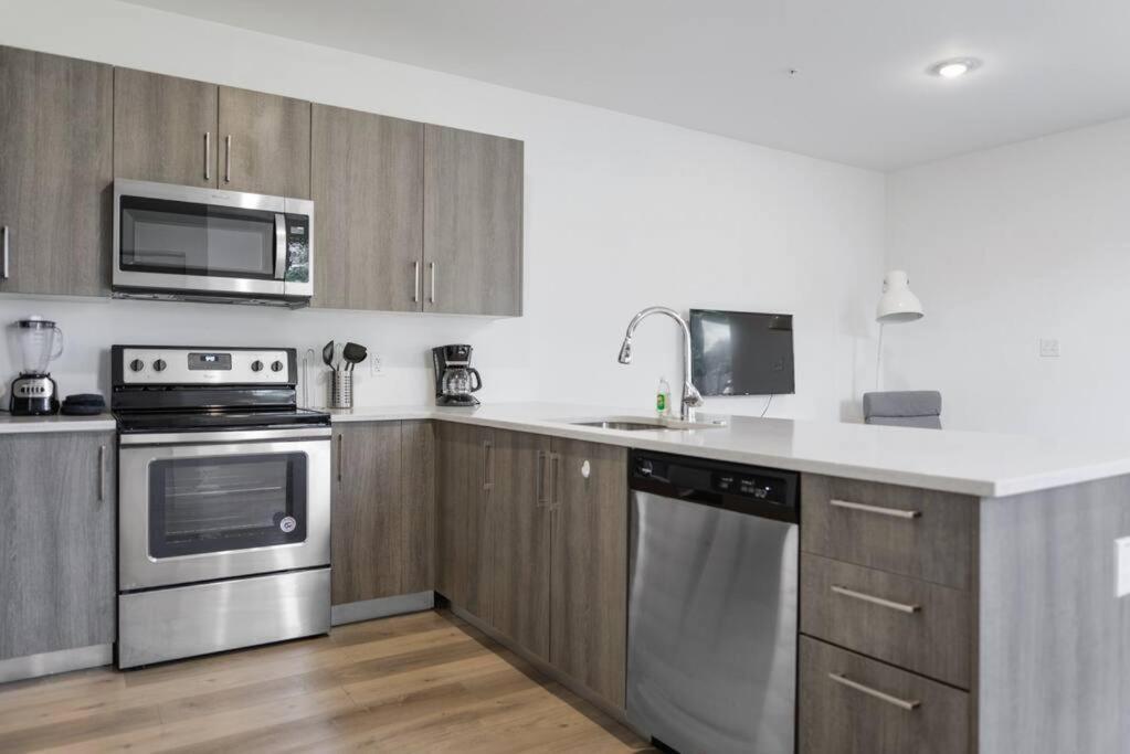 Amazing Town House 15 Min From The Beach Wfree Parking Villa Miami Esterno foto