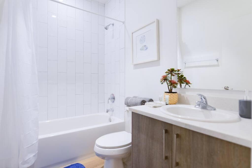 Amazing Town House 15 Min From The Beach Wfree Parking Villa Miami Esterno foto